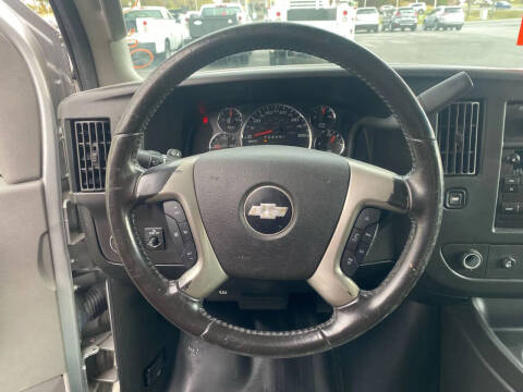 2017 Chevrolet Express LT 3500