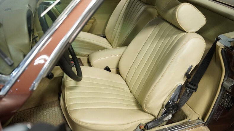 1979 Mercedes-Benz 450-Class