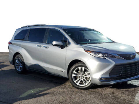 2021 Toyota Sienna for sale at BEAMAN TOYOTA in Nashville TN