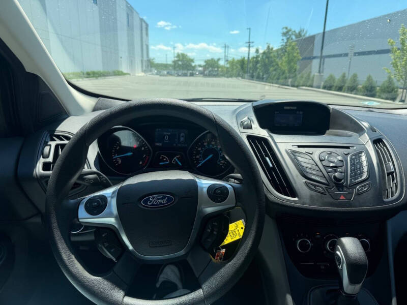 2014 Ford Escape S