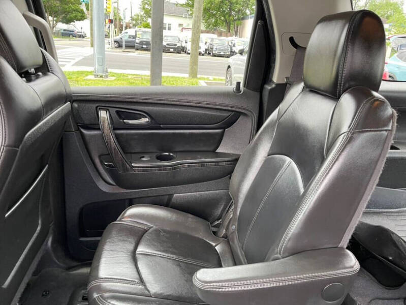 2015 GMC Acadia SLT-1