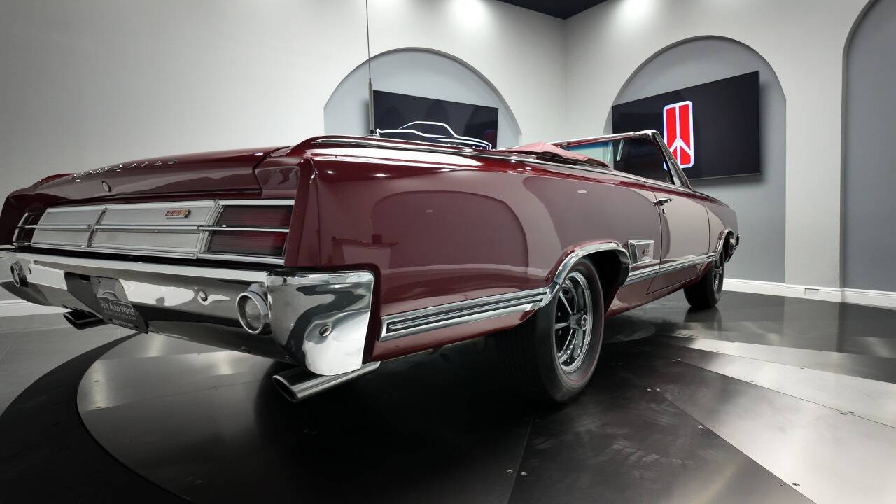 1965 Oldsmobile 442 31