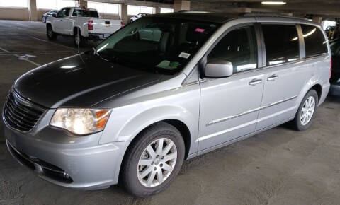 2014 Chrysler Town and Country for sale at Blue Line Auto Group in Portland OR