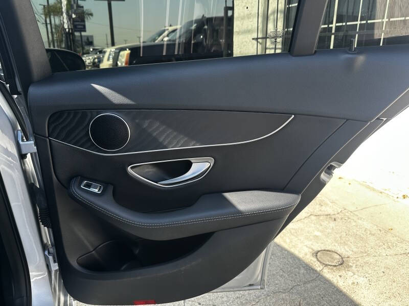 2017 Mercedes-Benz C-Class