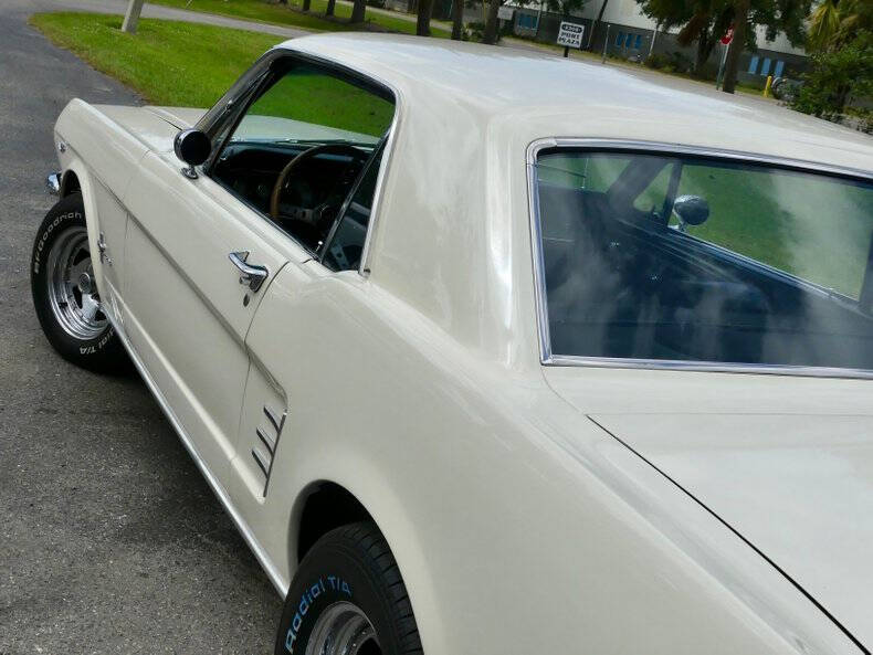 1966 Ford Mustang