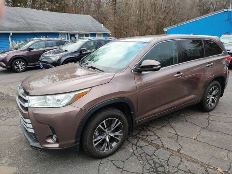 2017 Toyota Highlander for sale at Michigan Auto Sales in Kalamazoo MI