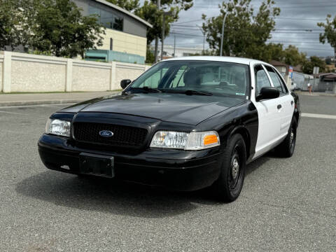 2006 Ford Crown Victoria for sale at JENIN CARZ in San Leandro CA