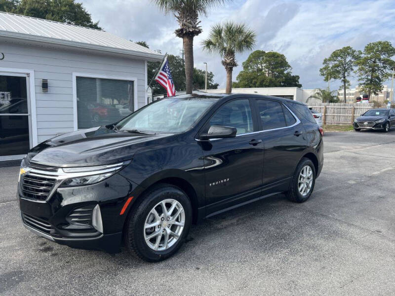 2023 Chevrolet Equinox LT's photo