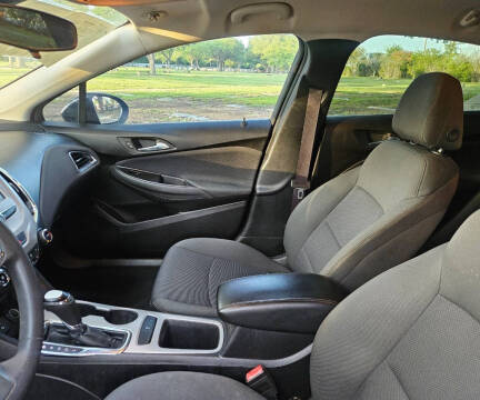 2017 Chevrolet Cruze LS Auto