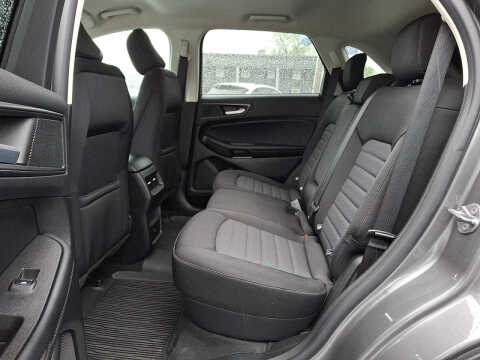 2023 Ford Edge SE