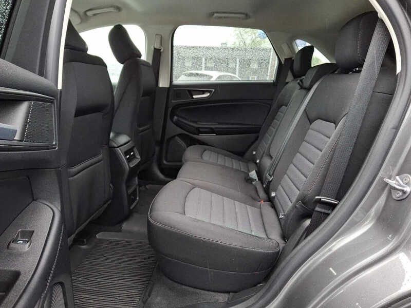 2023 Ford Edge SE