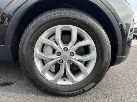 2020 Land Rover Discovery SE