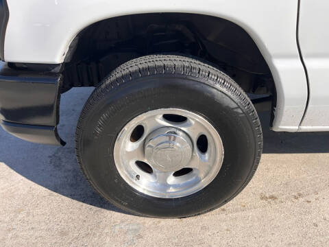 2014 Ford E-Series E-250