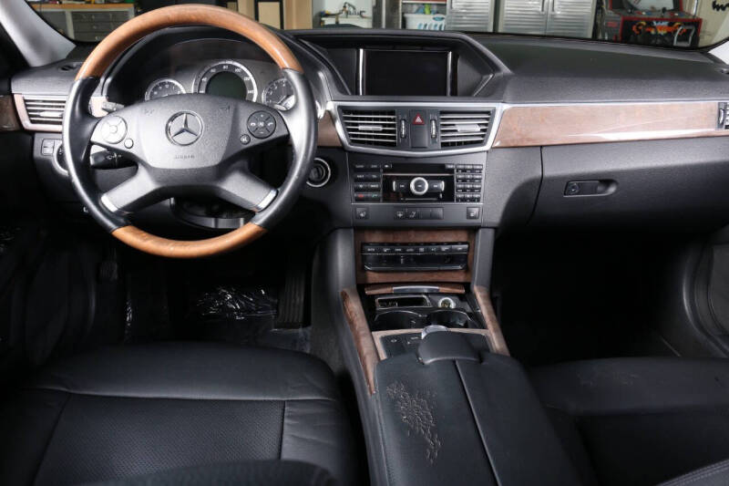 2011 Mercedes-Benz E-Class E 350 Luxury 4MATIC