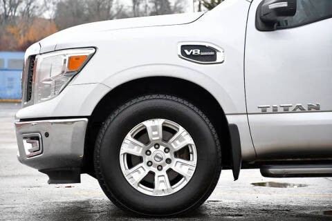 2017 Nissan Titan