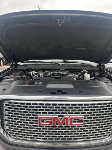 2016 GMC Yukon Denali