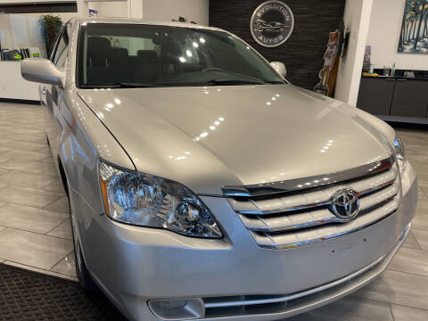 2006 Toyota Avalon for sale at Evolution Autos in Whiteland IN