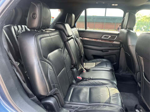 2019 Ford Explorer Platinum