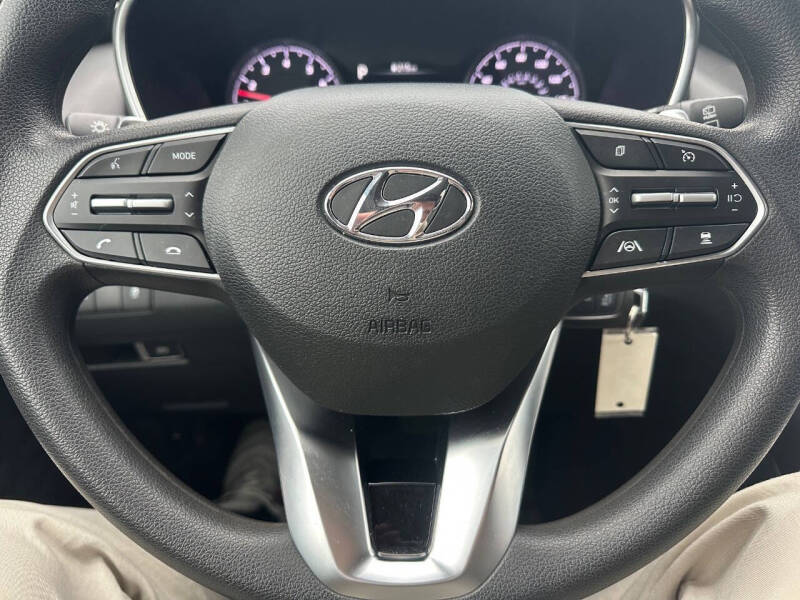 2023 Hyundai Santa Fe SE