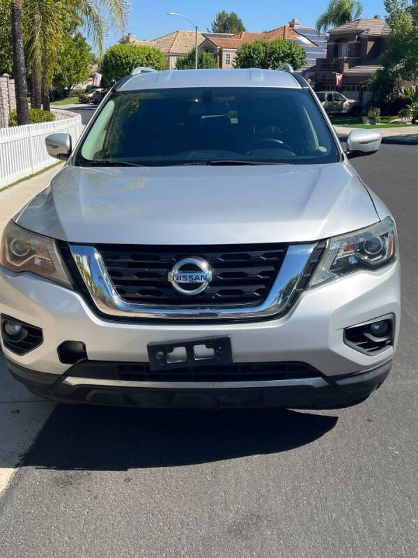 2019 Nissan Pathfinder SV