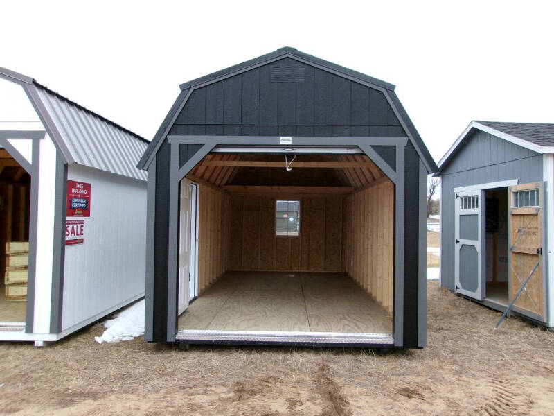 10 x 20 lofted barn w/garage pkg