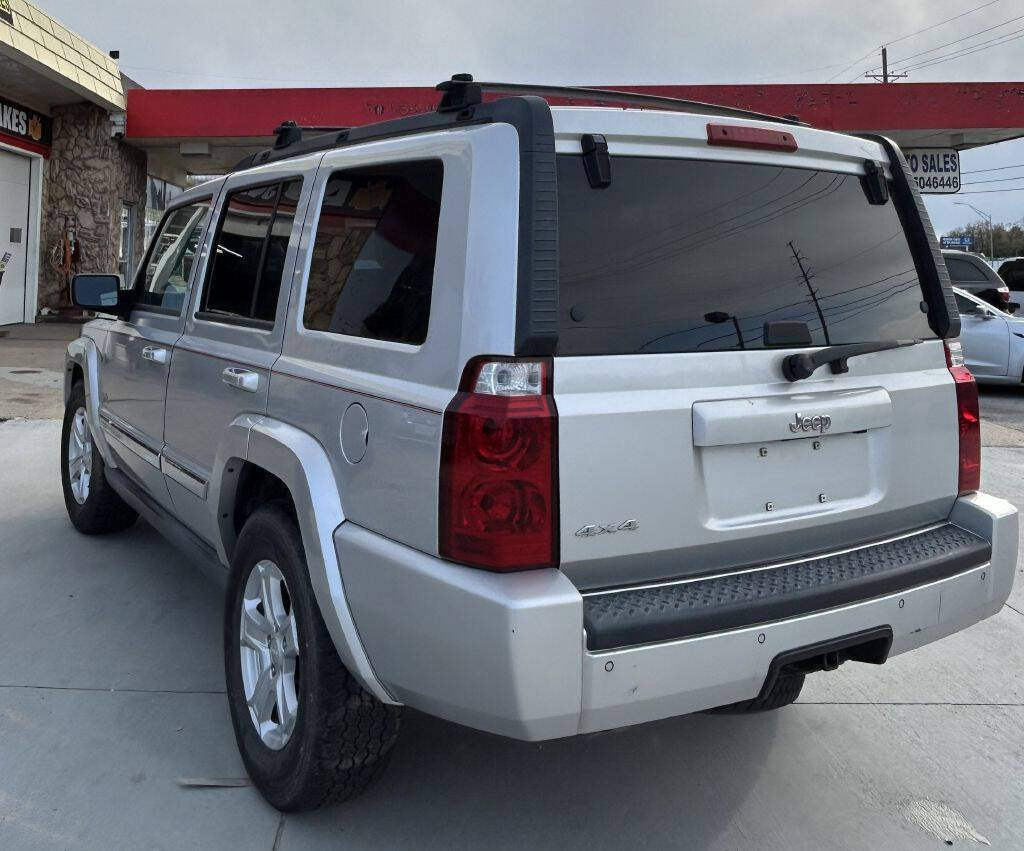 2006 Jeep Commander for sale at Lobos Auto Sales in Bellevue, NE