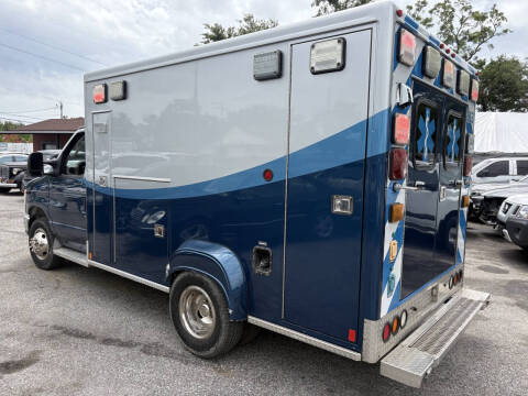 2015 Ford E-Series E-350 SD