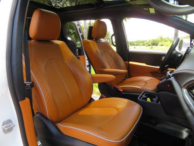 2022 Chrysler Pacifica Pinnacle