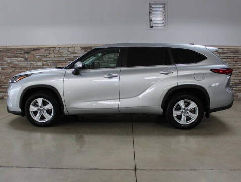 2023 Toyota Highlander Hybrid for sale at Auto Sales in Kalamazoo MI