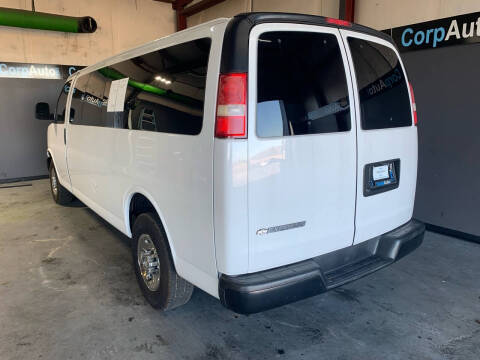 2017 Chevrolet Express LS 3500