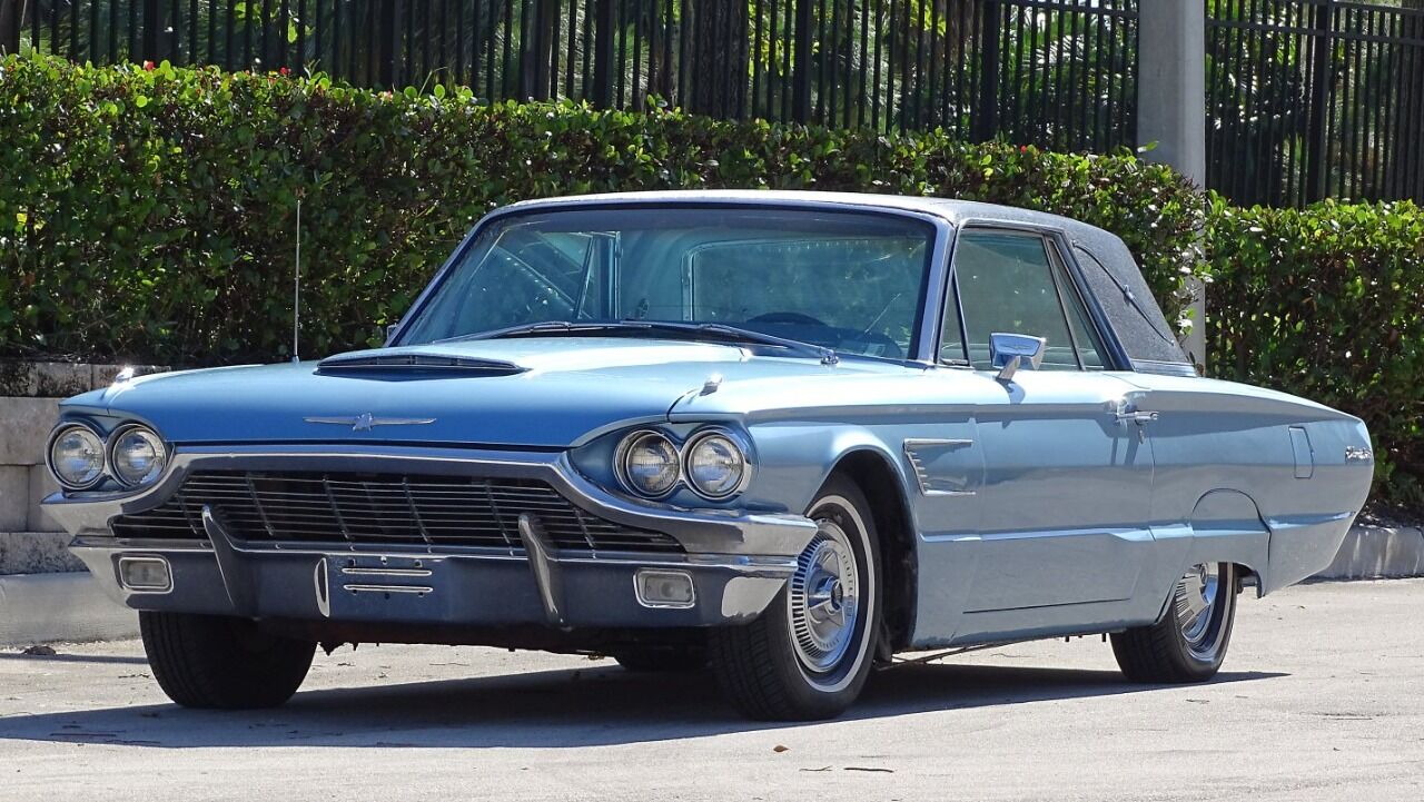 1965 Ford Thunderbird 14