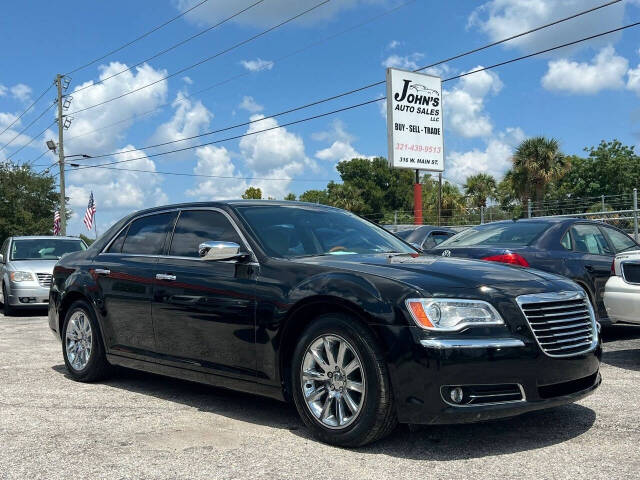 2014 Chrysler 300 for sale at JOHNS AUTO SALES LLC in Apopka, FL