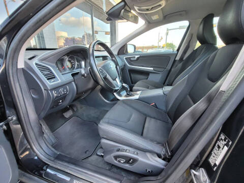 2015 Volvo XC60 T5 Drive-E