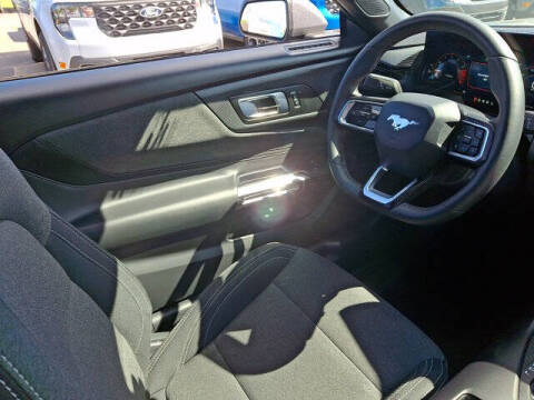 2025 Ford Mustang EcoBoost