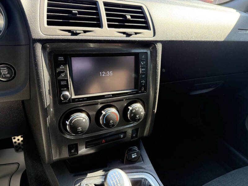 2009 Dodge Challenger SRT8