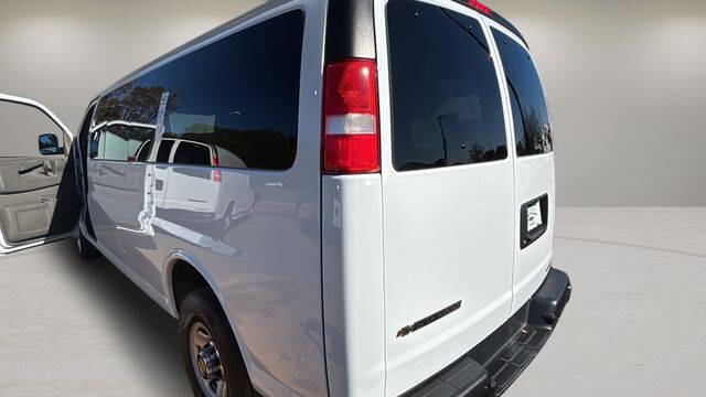 2024 Chevrolet Express LT 3500