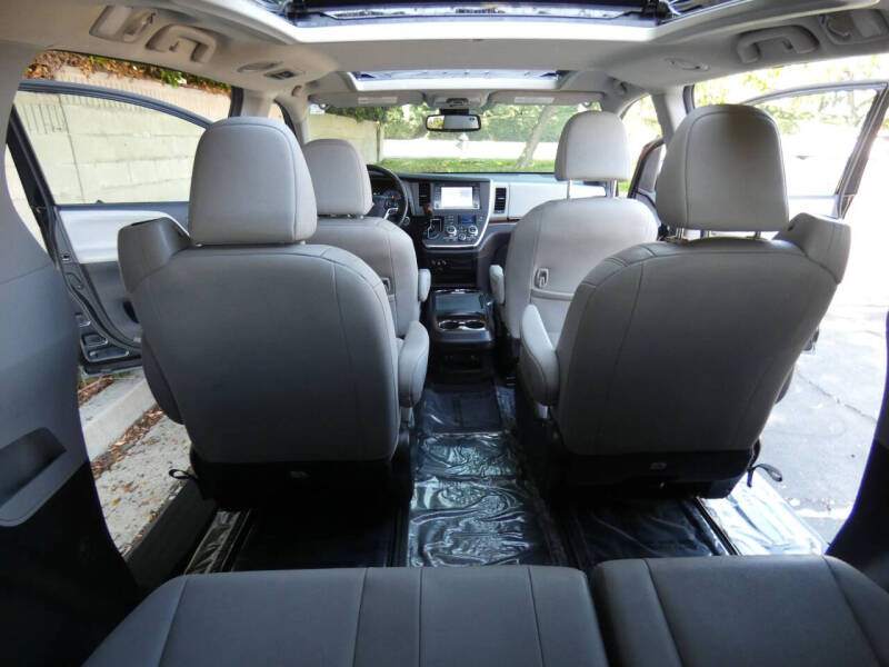 2018 Toyota Sienna