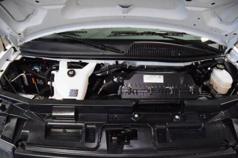 2025 Chevrolet Express LS 3500