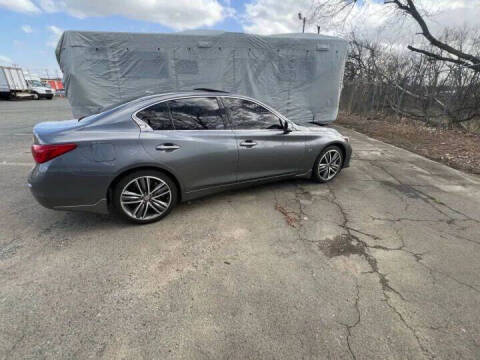 2015 Infiniti Q50