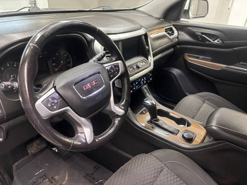 2019 GMC Acadia SLE-2