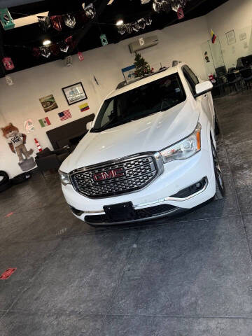 2018 GMC Acadia Denali