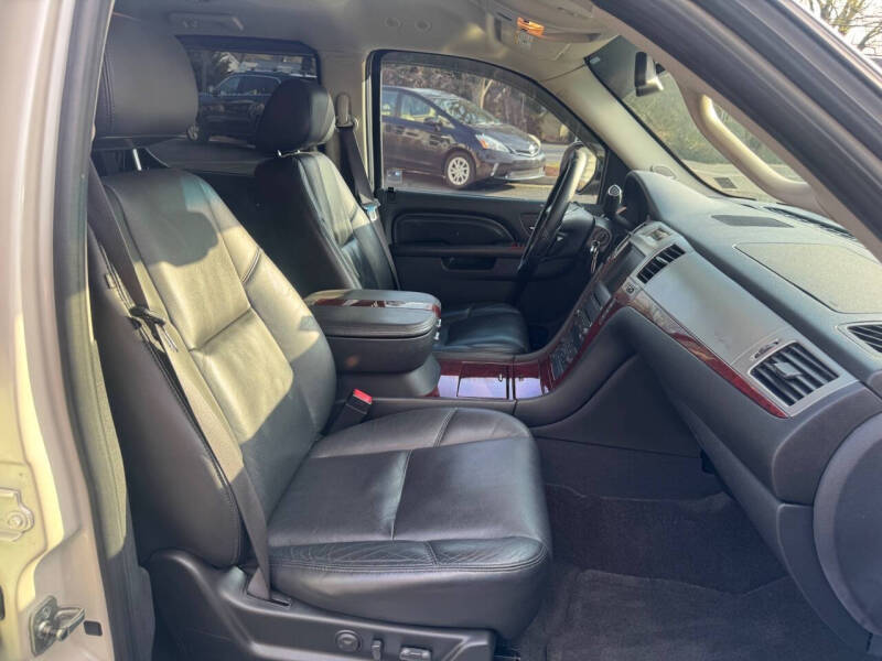 2010 Cadillac Escalade