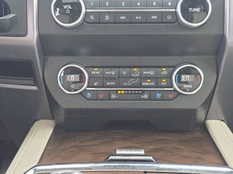2019 Ford Expedition MAX Platinum