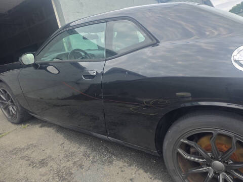 2013 Dodge Challenger SXT