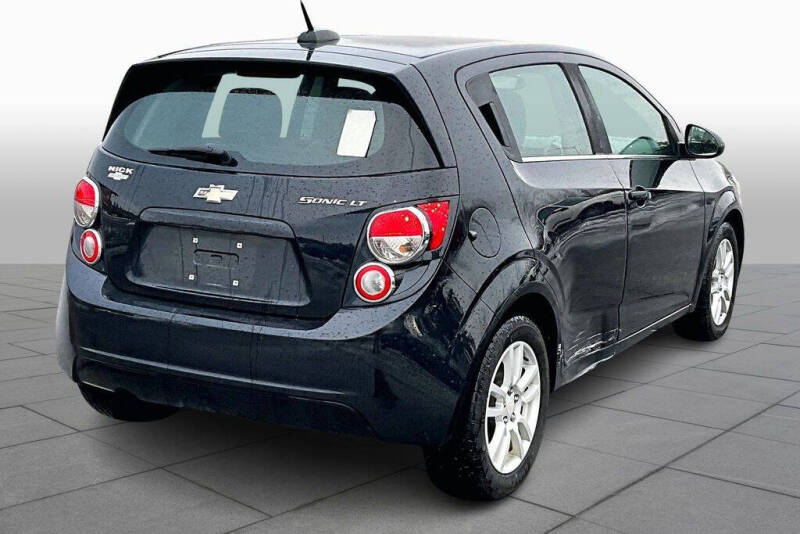 2016 Chevrolet Sonic LT Auto