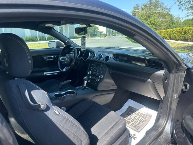 2018 Ford Mustang EcoBoost