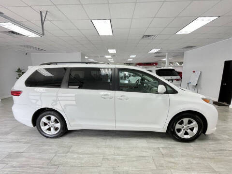 2015 Toyota Sienna