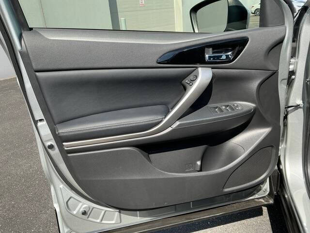 2025 Mitsubishi Eclipse Cross SE