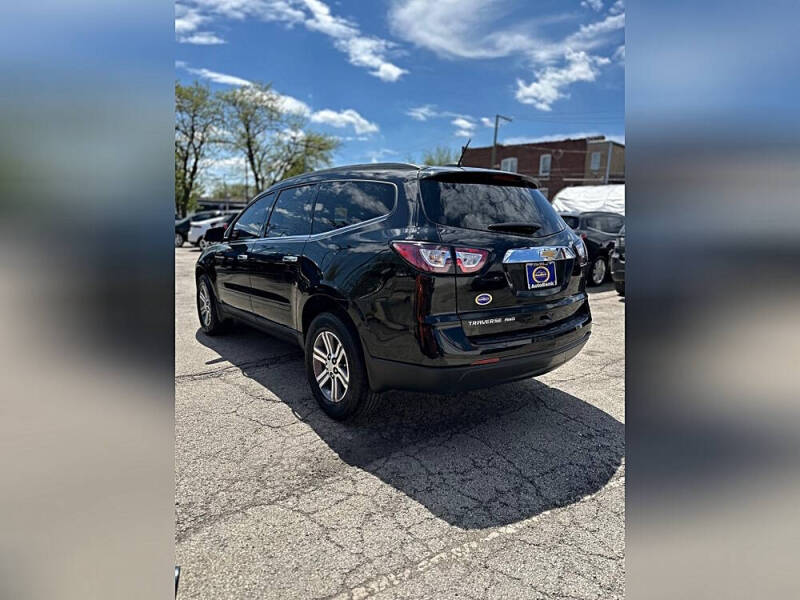 2017 Chevrolet Traverse LT