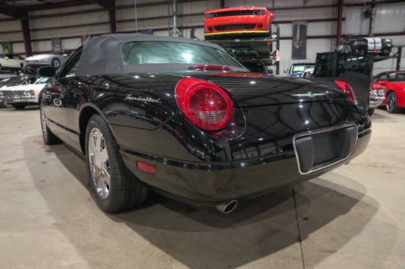 2002 Ford Thunderbird Deluxe